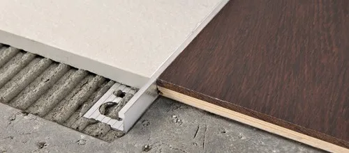 [PTAA 125] PROTERMINAL SILVER ANODIZED      ALUMINUM THERMO PACKED  , H:      12.5mm  L:2.7 LM -